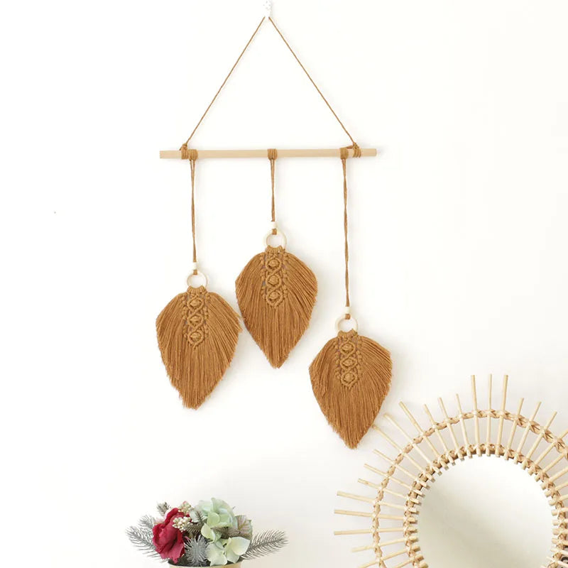 Macramé Wanddecoratie – 3 Bladeren met Kwastje (6 kleuren)
