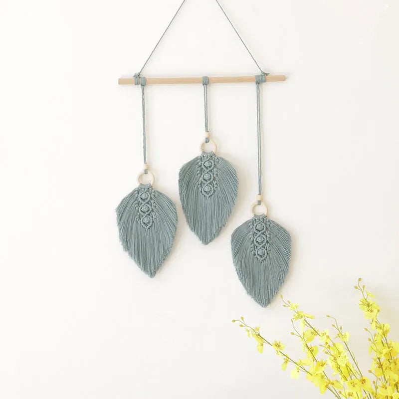 Macramé Wanddecoratie – 3 Bladeren met Kwastje (6 kleuren)