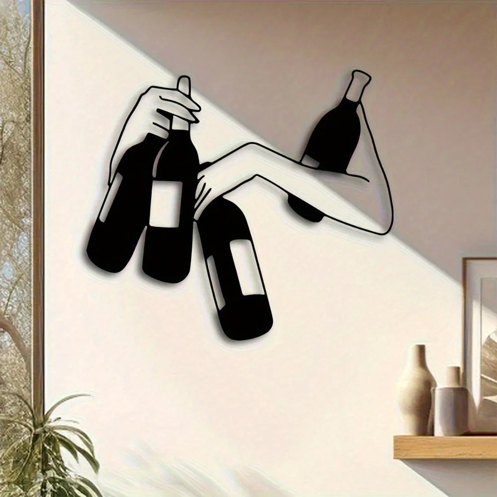 Moderne Metalen Wanddecoratie – Zwarte Silhouet Hand met Wijnflessen