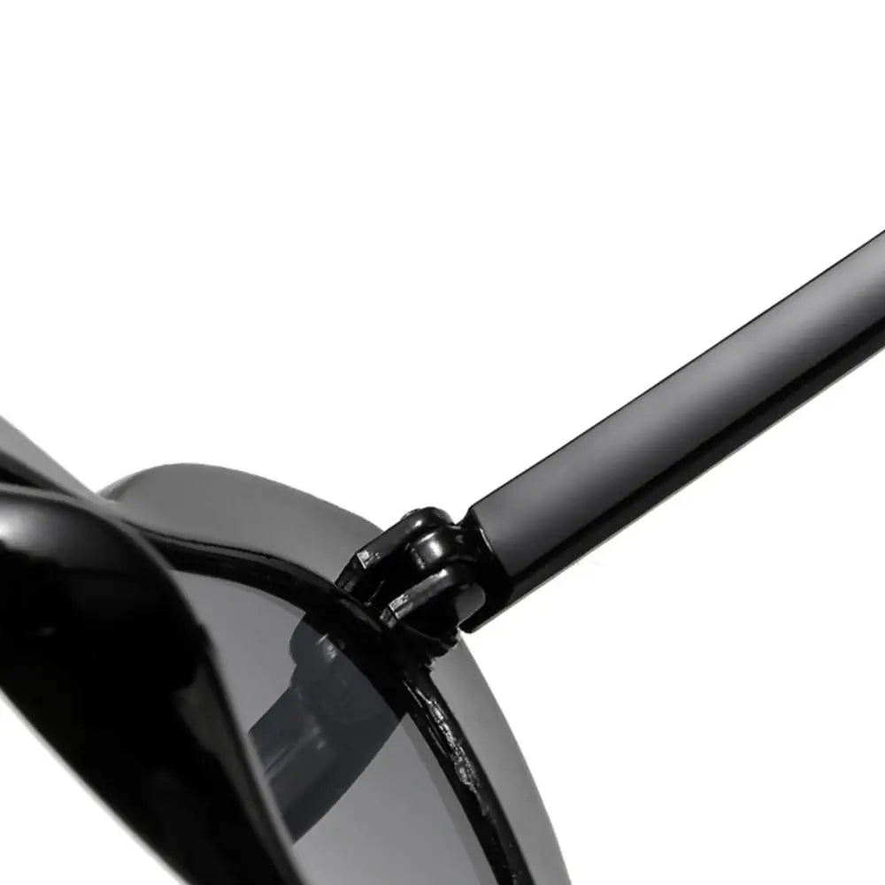 Hartvormige Zonnebril Dames – Vintage Fashion Zonnebril met UV-Bescherming (11 kleuren)